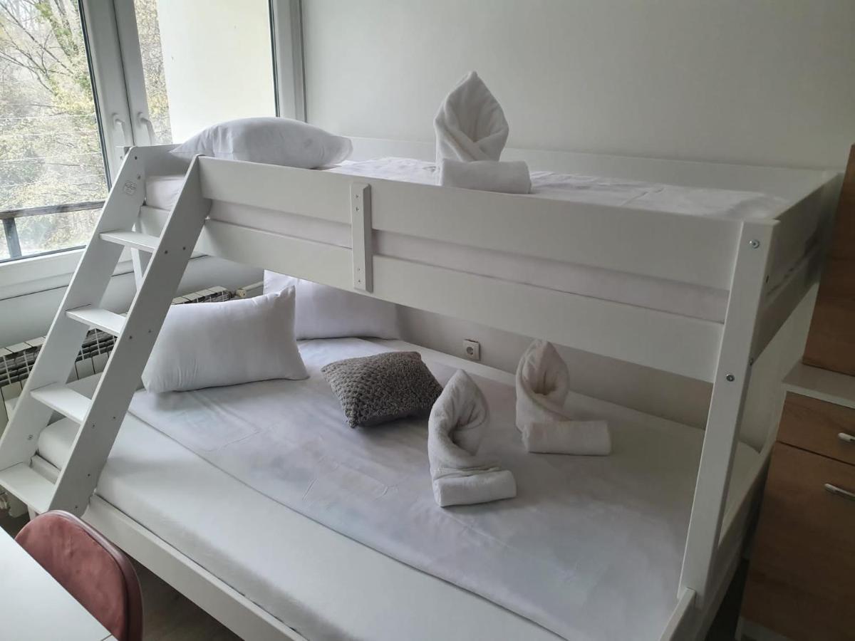 Appartamento Center Of Plitvice + Free Parking + Self Check-In Plitvička Jezera Esterno foto